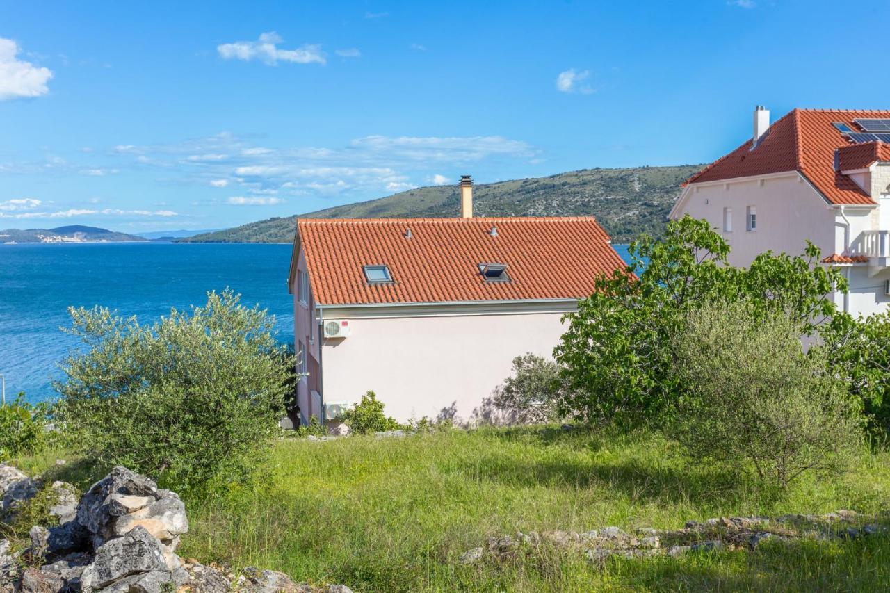 Apartments By The Sea Poljica, Trogir - 19316 マリナ エクステリア 写真